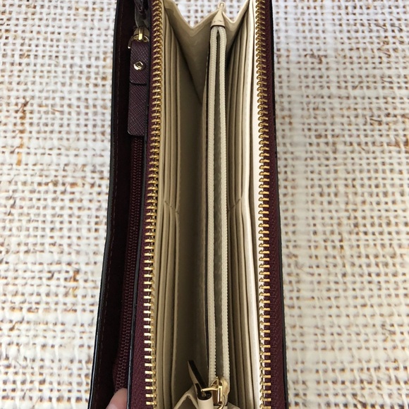 🚫 Kate Spade Layton Wristlet - Picture 3 of 5